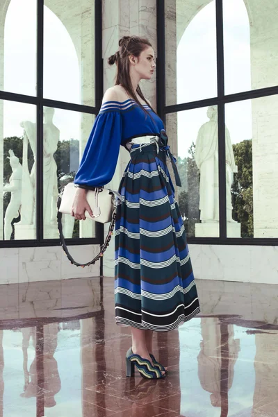 Look 28